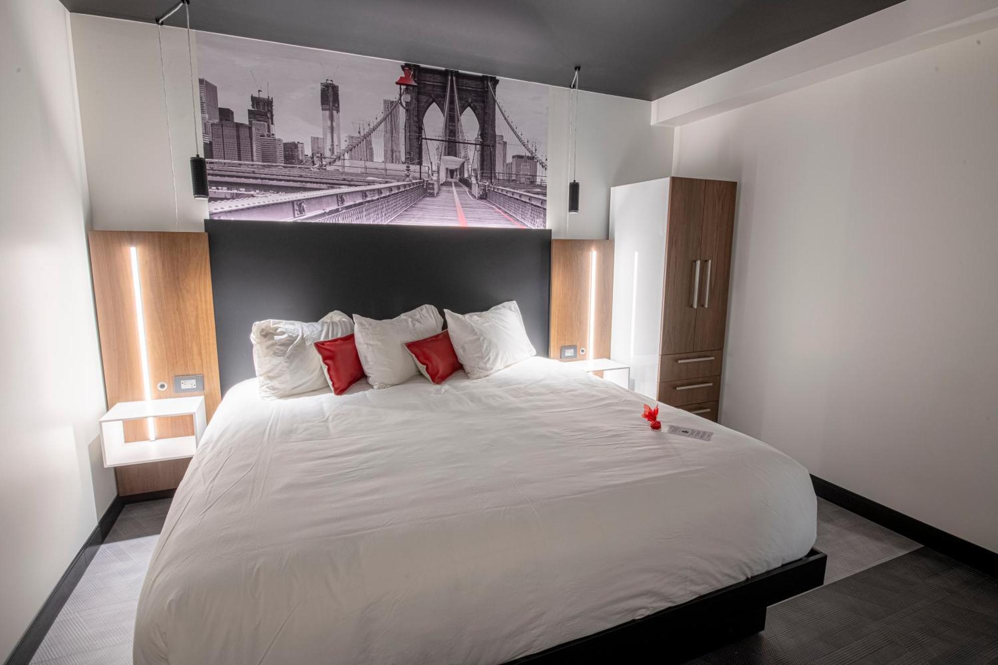 Grand Times Hotel - Aeroport De Quebec Dış mekan fotoğraf